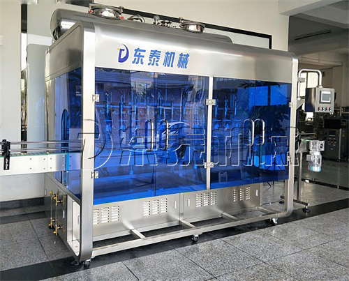 全自動食用油灌裝機日常維護別放松，東泰替你把關(guān)